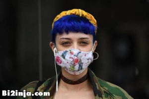  عکس های دیدنی و جالب  از شو ماسک تا صدها چتر رنگارنگ